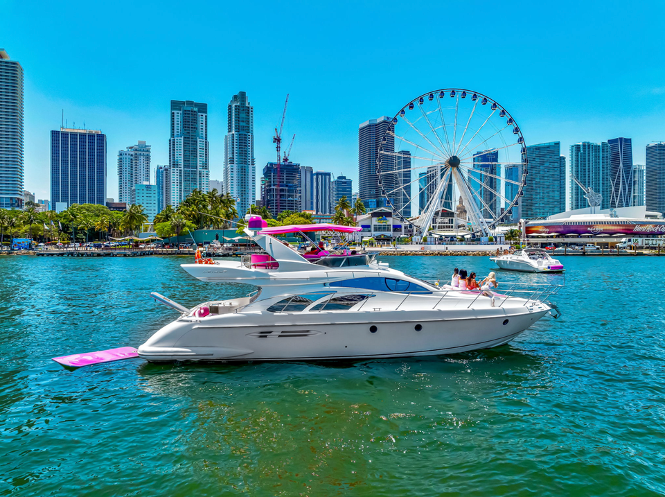 55' azimut pink panther