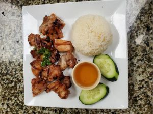  62 grilled chicken over rice