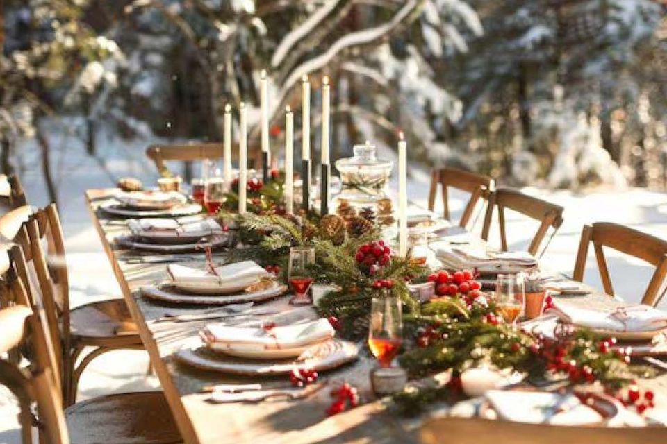 Guest table dec pic