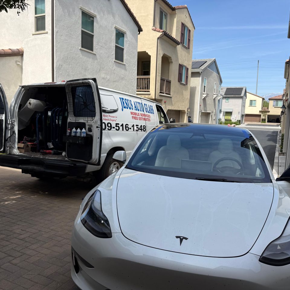 Jesusautoglass33