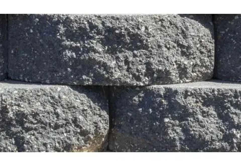 Cottage stone charcoal 1920w