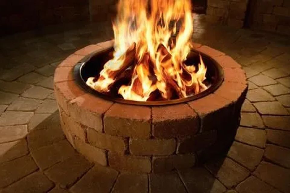 Round lakeland fire pit
