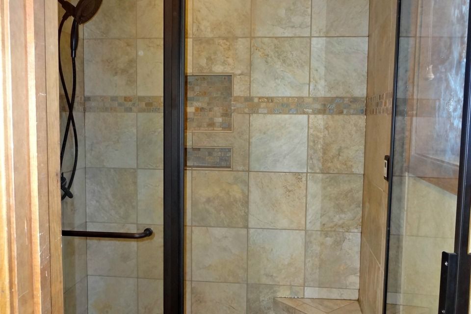 2014 0305 griffin mullin steam shower420150119 18152 1pgatli