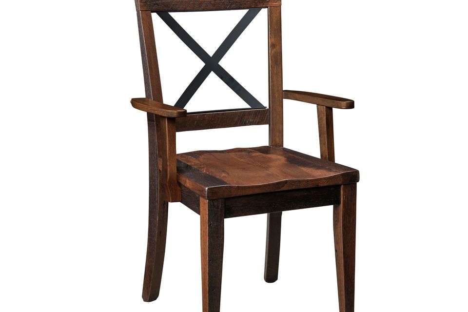 Ubw wellington arm chair