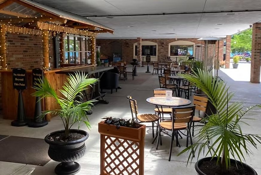 Dining in St. Clair Michigan