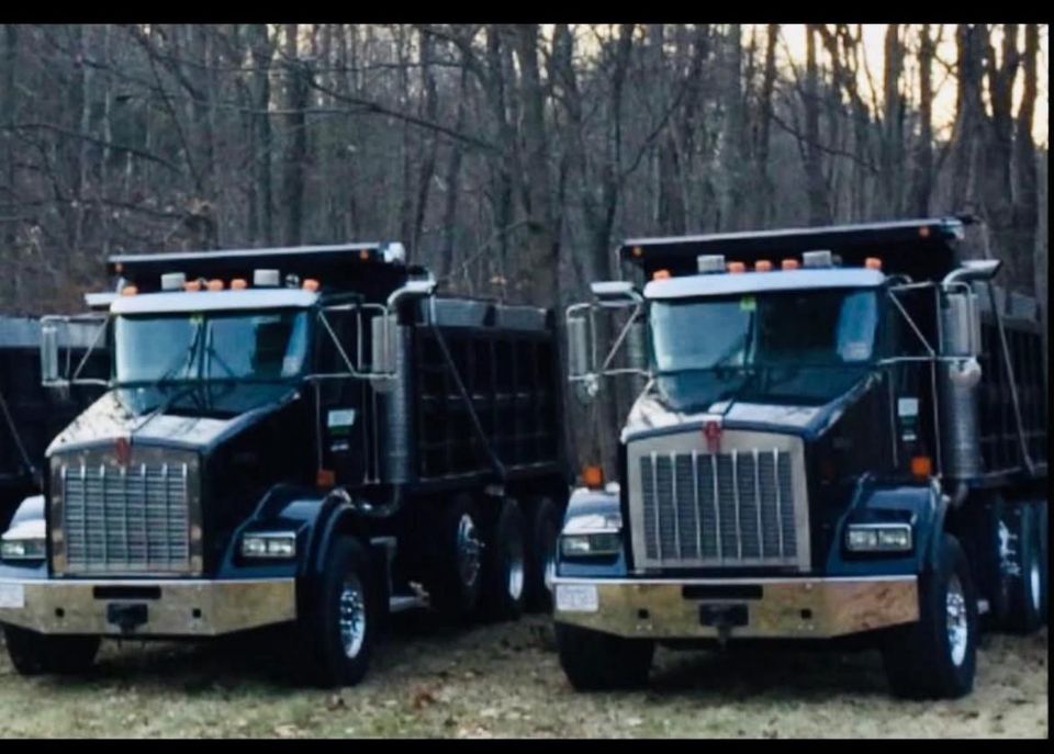 2trucks
