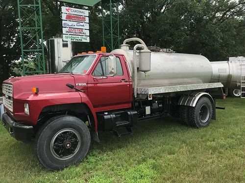 1989 ford 1800 vacuum truck original