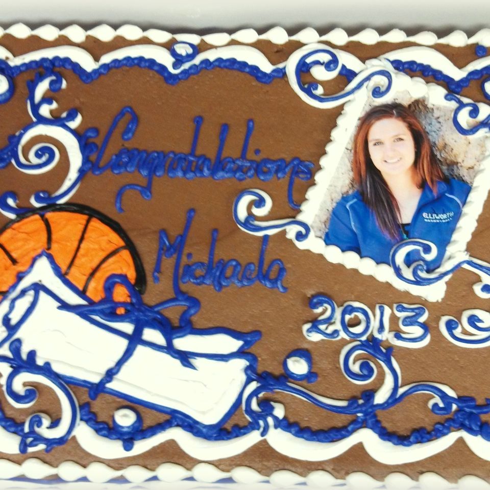 Cake grad 11220180615 21613 1jgj9yo