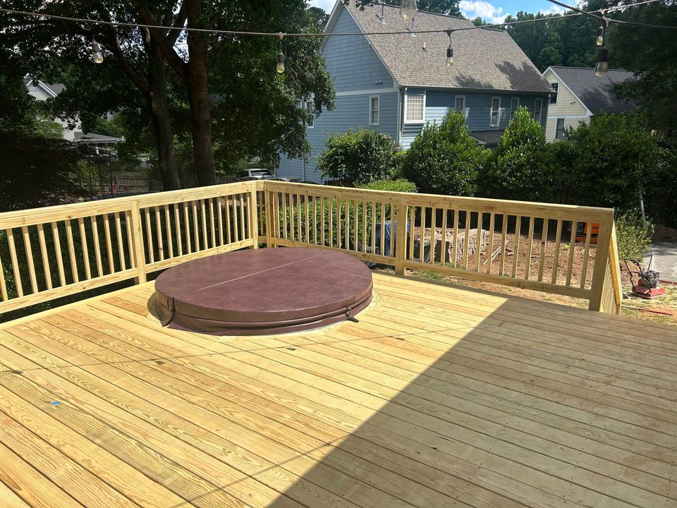 Custom Deck Design and Build in Raleigh and Wake Forest, ERS Construction decking roofing porches, ERS Construction Raleigh and Wake Forest