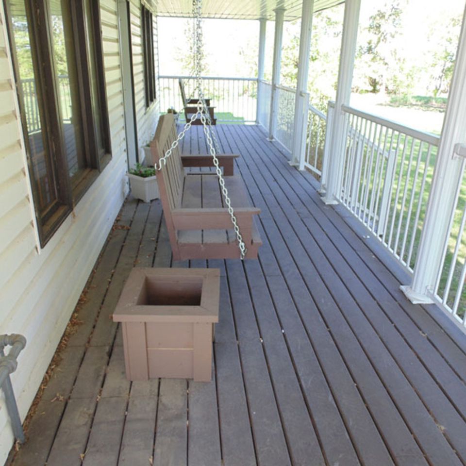 Fix a deck photos10420130919 31204 1000dgb 0