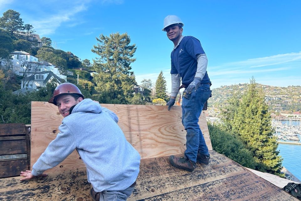 207 beach rd.   roof pic with eric   antonio