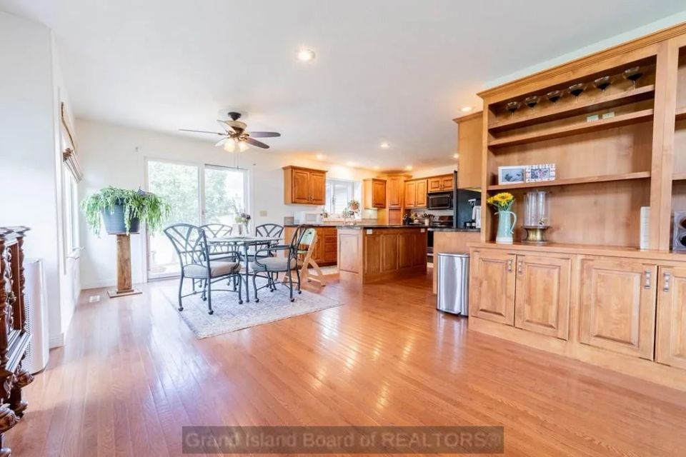 4118 fleetwood rd grand island c 1