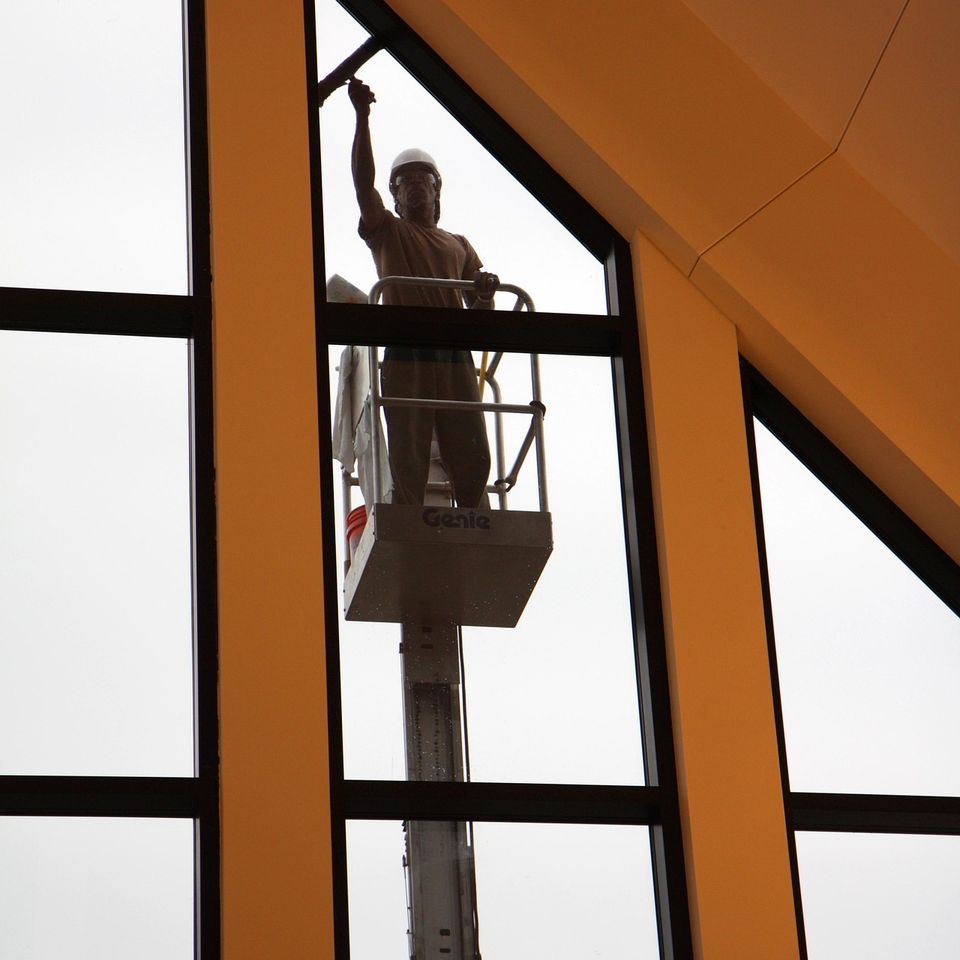 Hi-Rise Window Washing CBMS