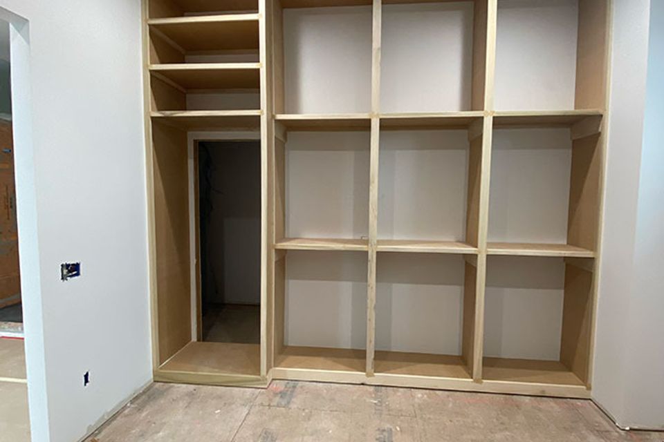 Closets and woodworking limitless construction 164