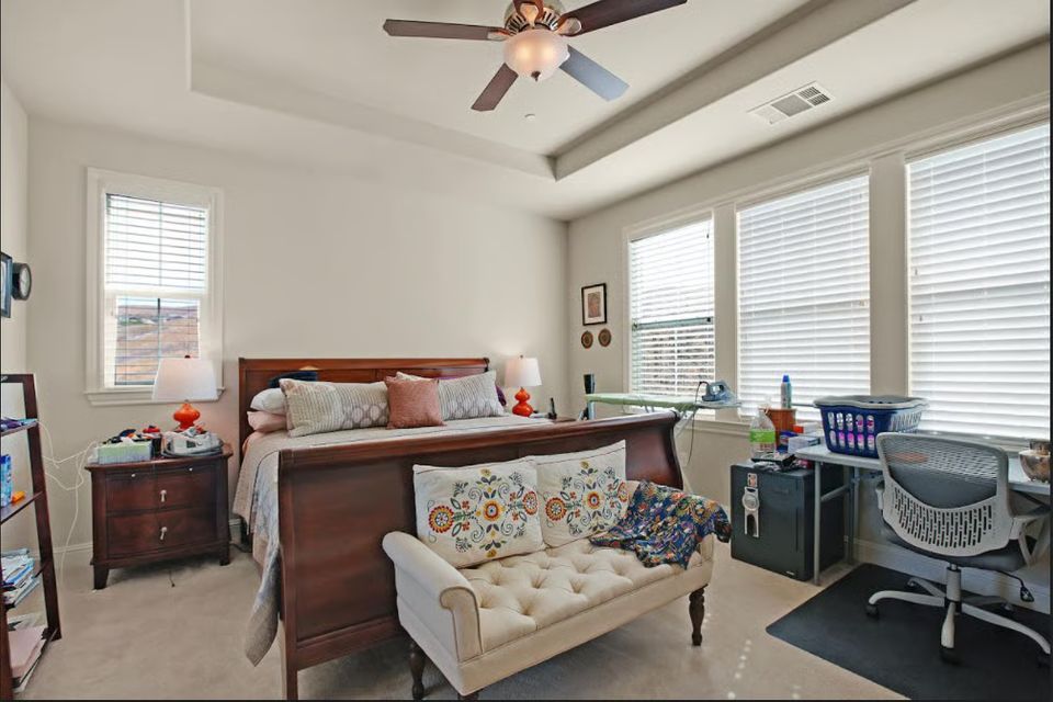 0ad1b317 5dc8 4987 b963 95d59c8fb230 (1)