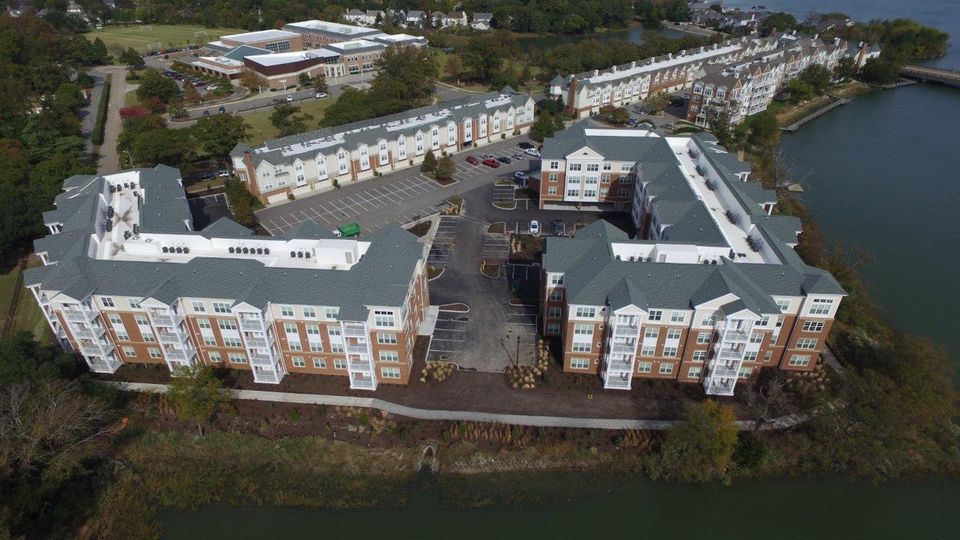 Bolling square apartments