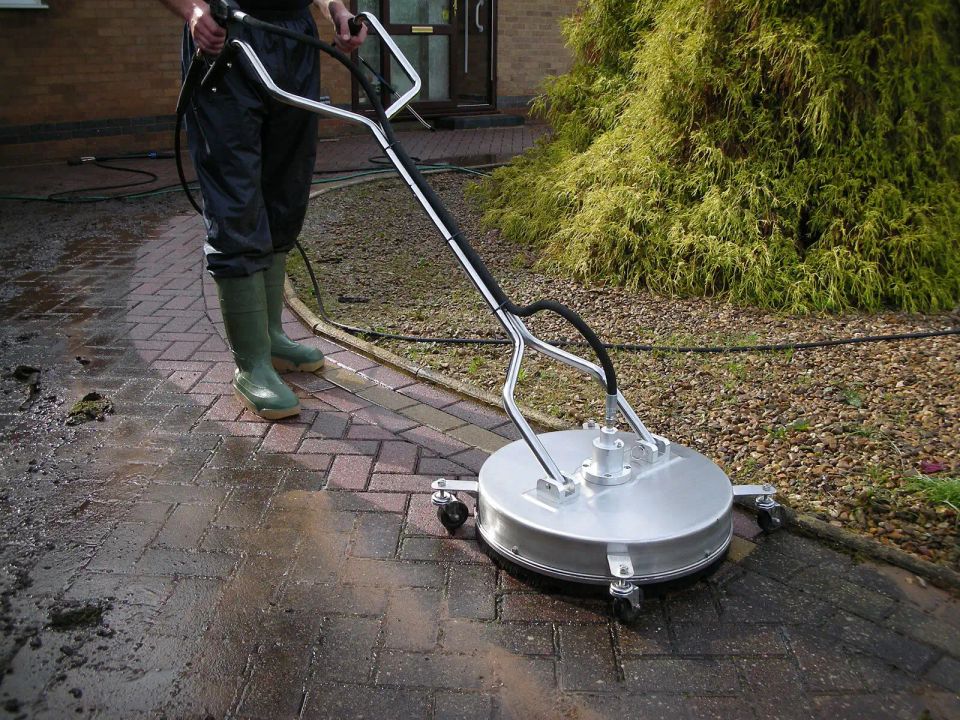 Surface cleaner pic