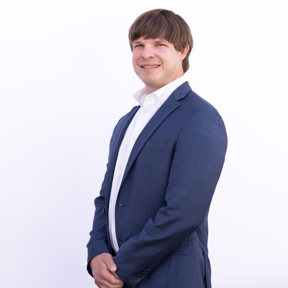 Lgmt headshots2022 1