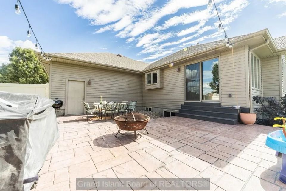 4118 fleetwood rd grand island f 8