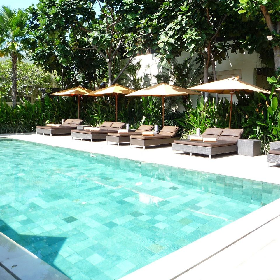 Swimming pool g28c70b2e2 1920