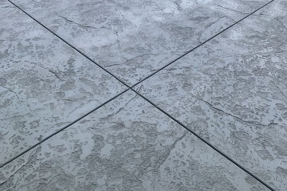 O (14)