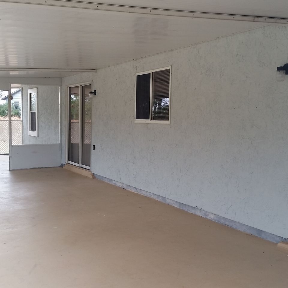 5 cedar patio floor20180206 20446 jsr0av