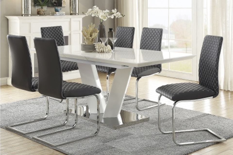 5503 dining  m