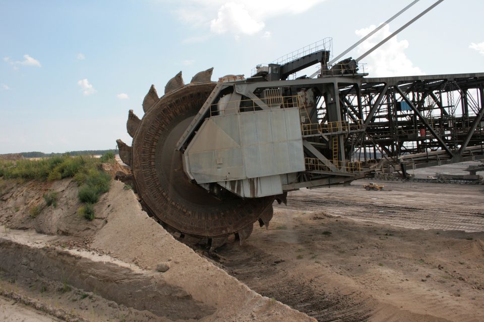 Open pit mining g717cb3c90 1920