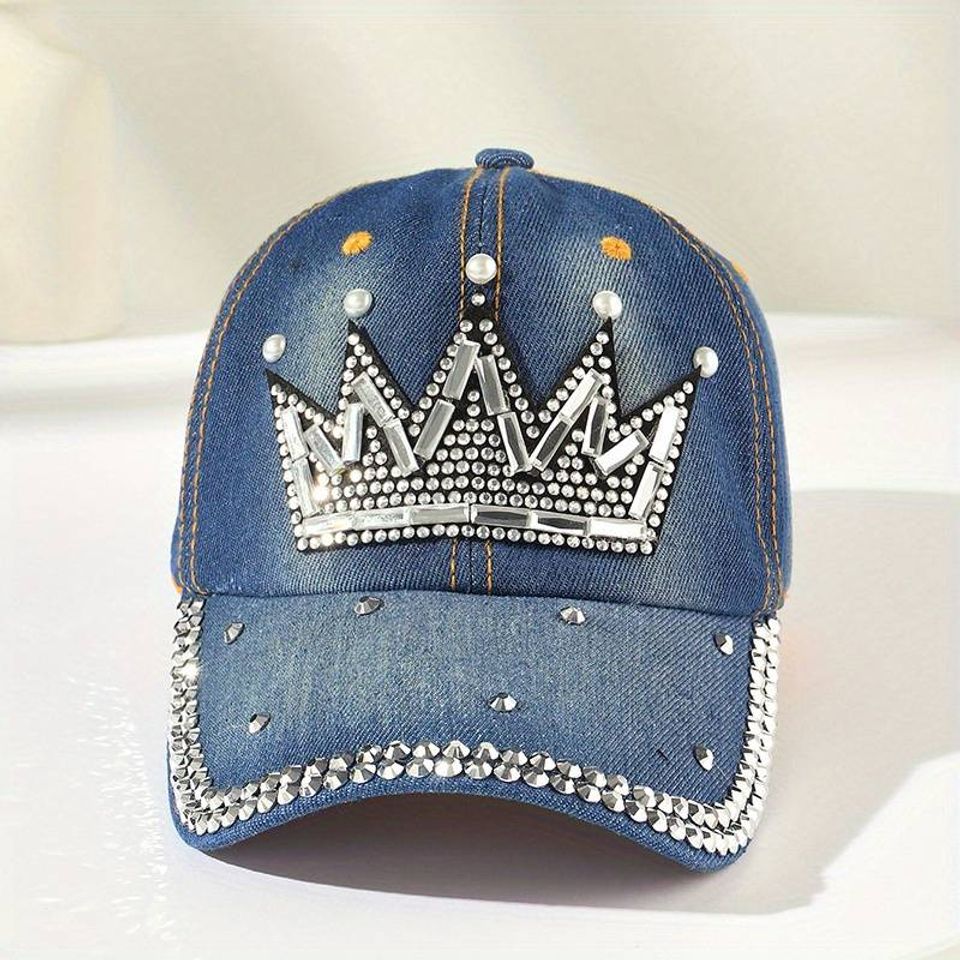 Great example of rhinestone blink on a cap in a King's crown design