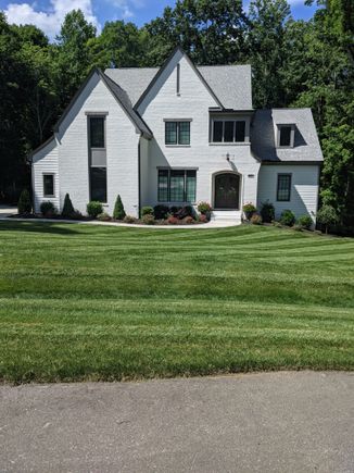 lawn service in raleigh, lawn treatment, mulch, brick pavers