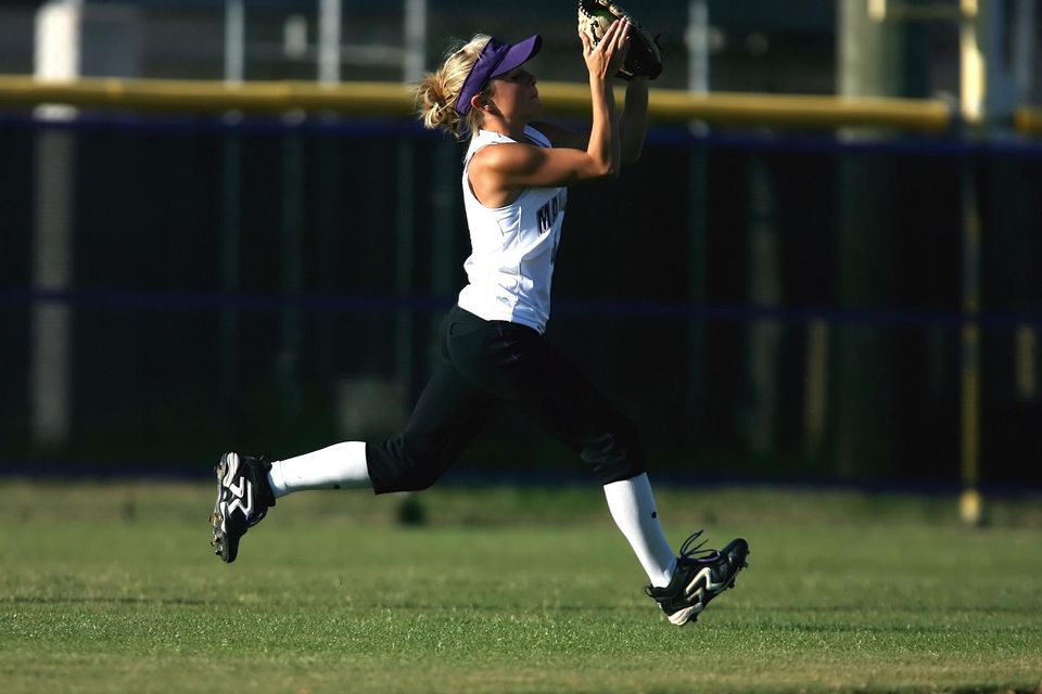 Softball g8102d218a 1920