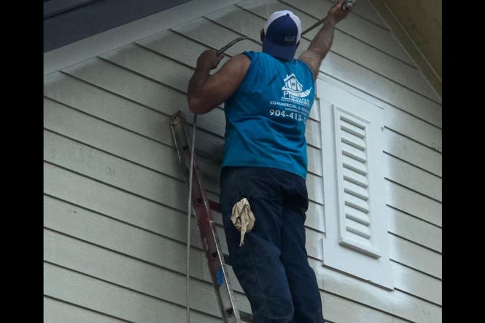 Prestige guy painting exterior