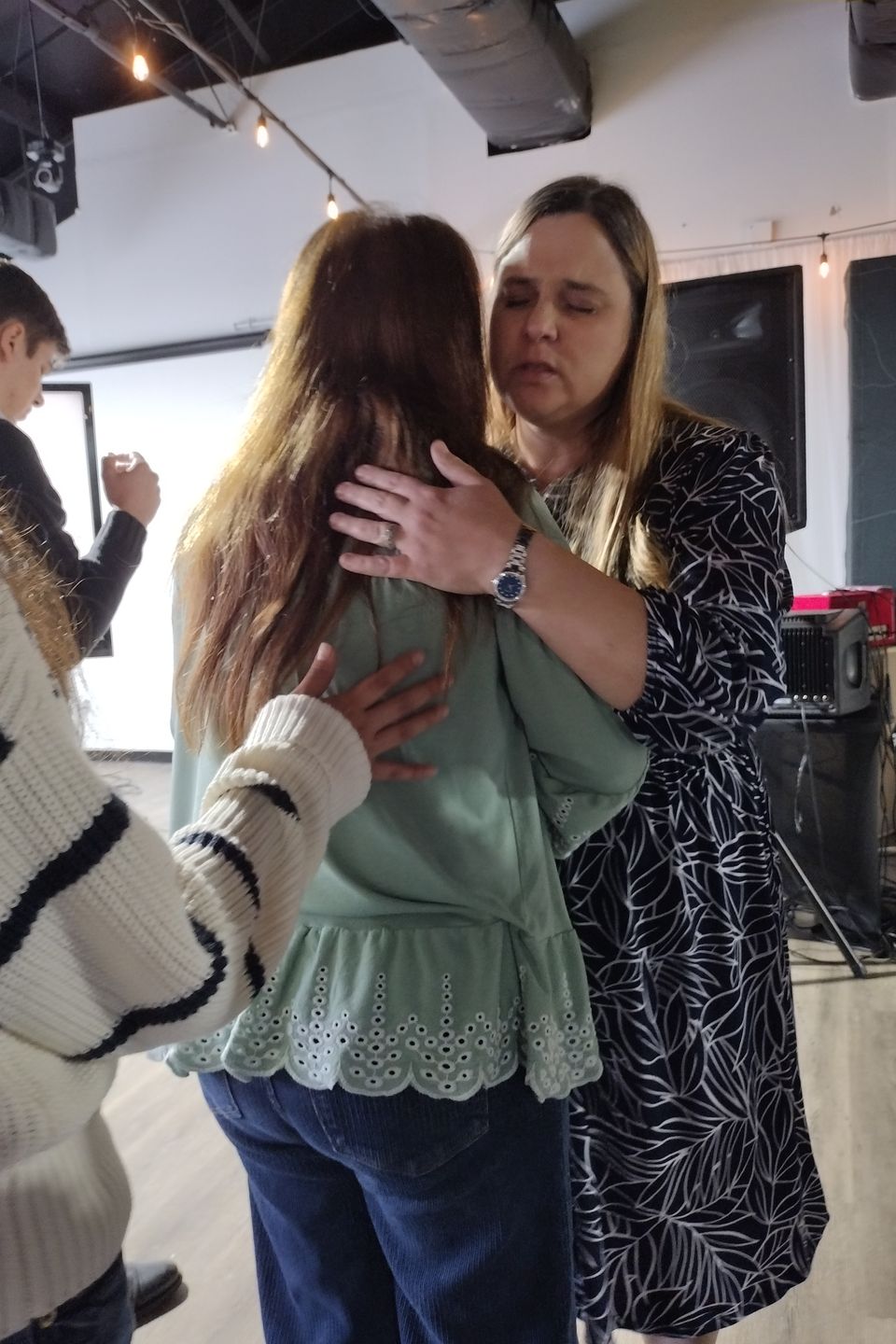 Daniellepraying