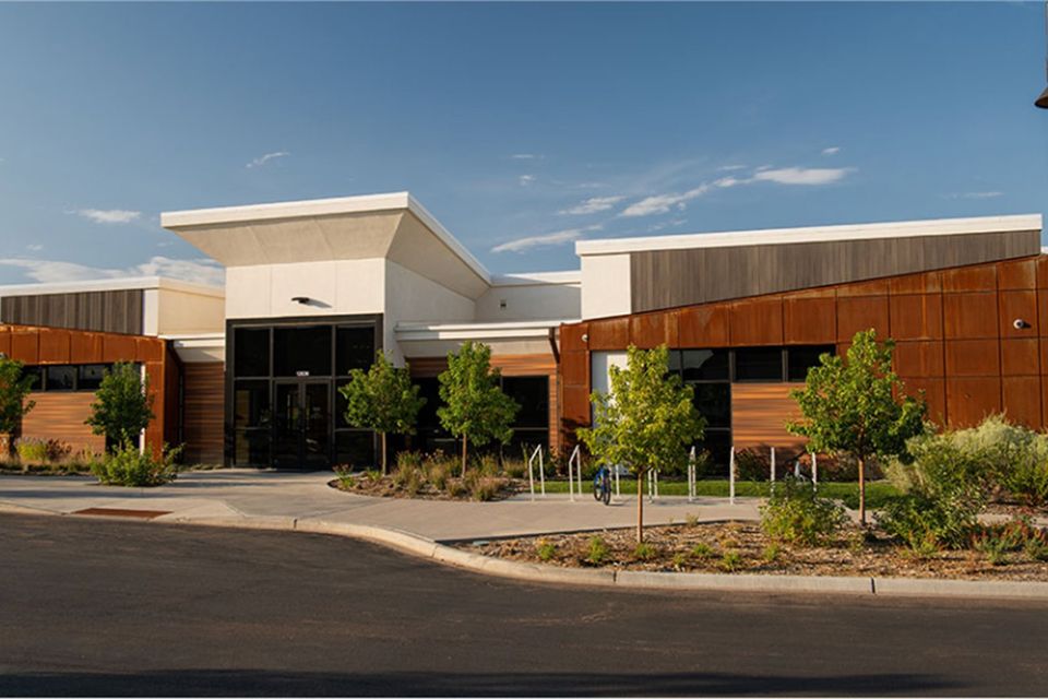 Barefoot lakes community center
