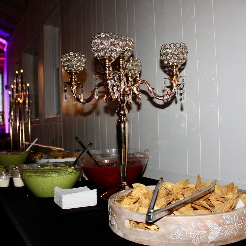 Las trojas wedding catering   palace of riverbend venue
