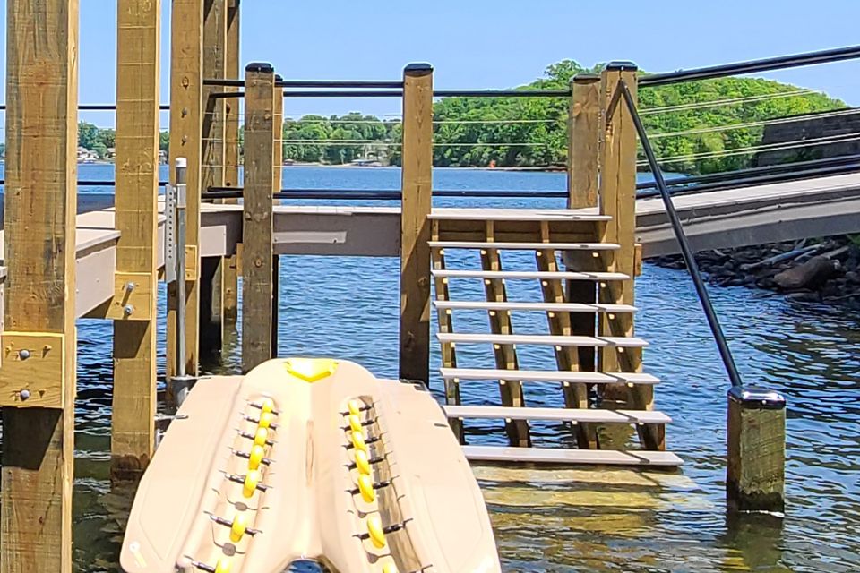 8x8 water stairs and jetski ramp 1