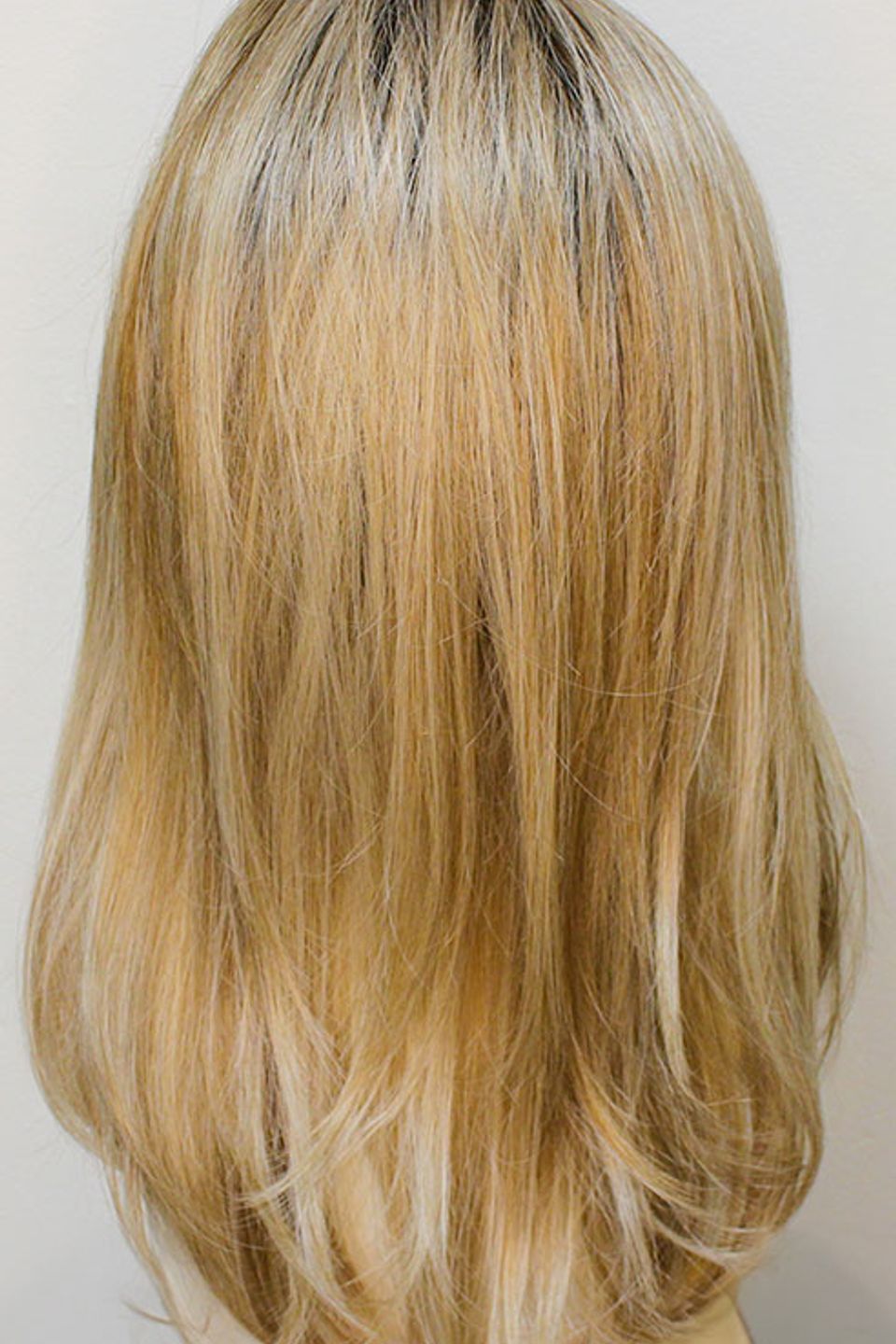 Blonde curled ends 3