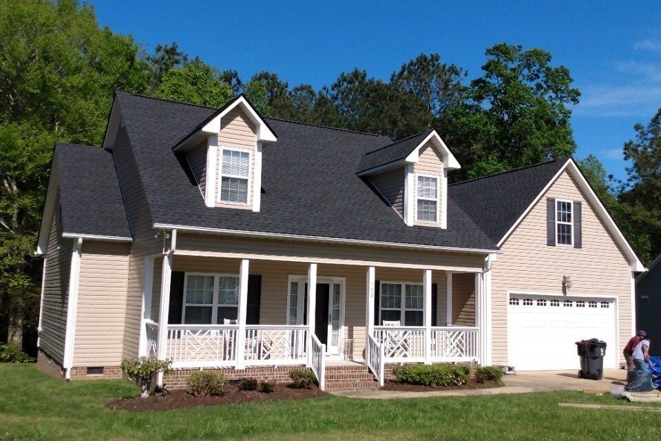 Daniels Roofing • Daniels Roofing NC • Raleigh Roofers • Roof Installation Raleigh