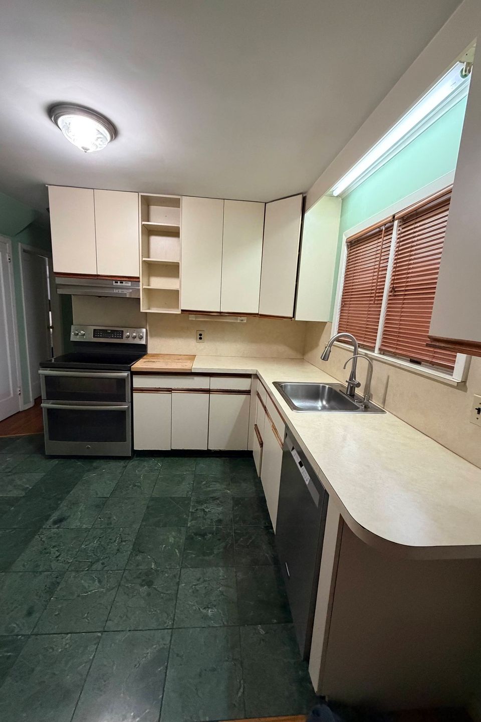 Kitchen after 3