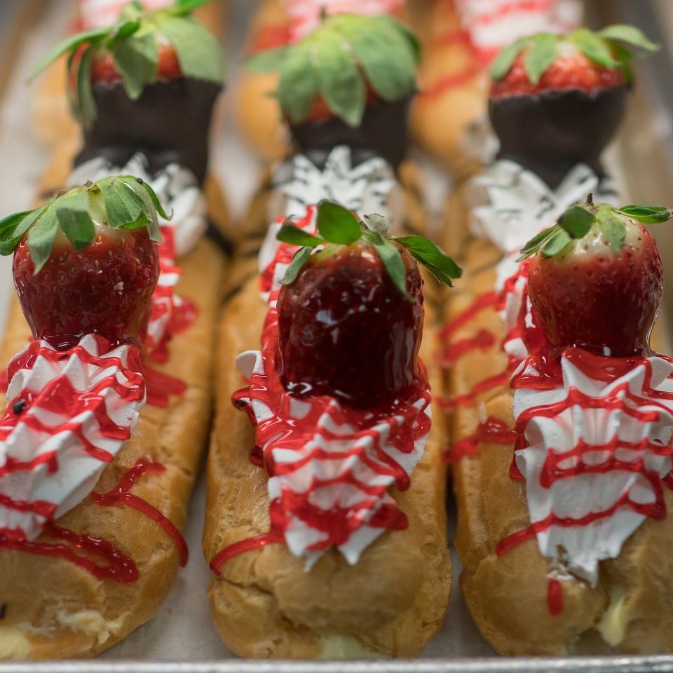 Strawberry canolis 3258485 1920