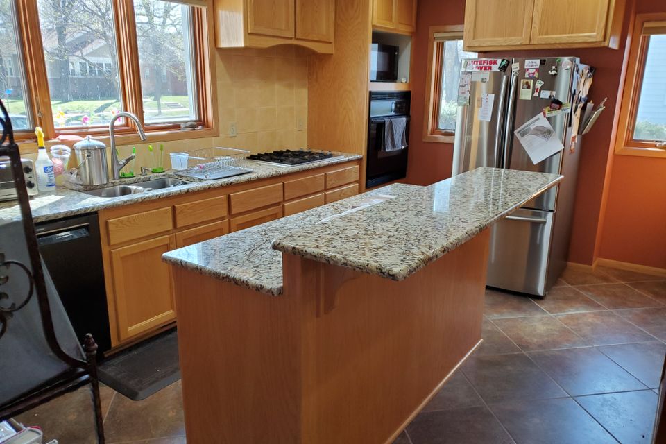 Padgett's kitchen re face