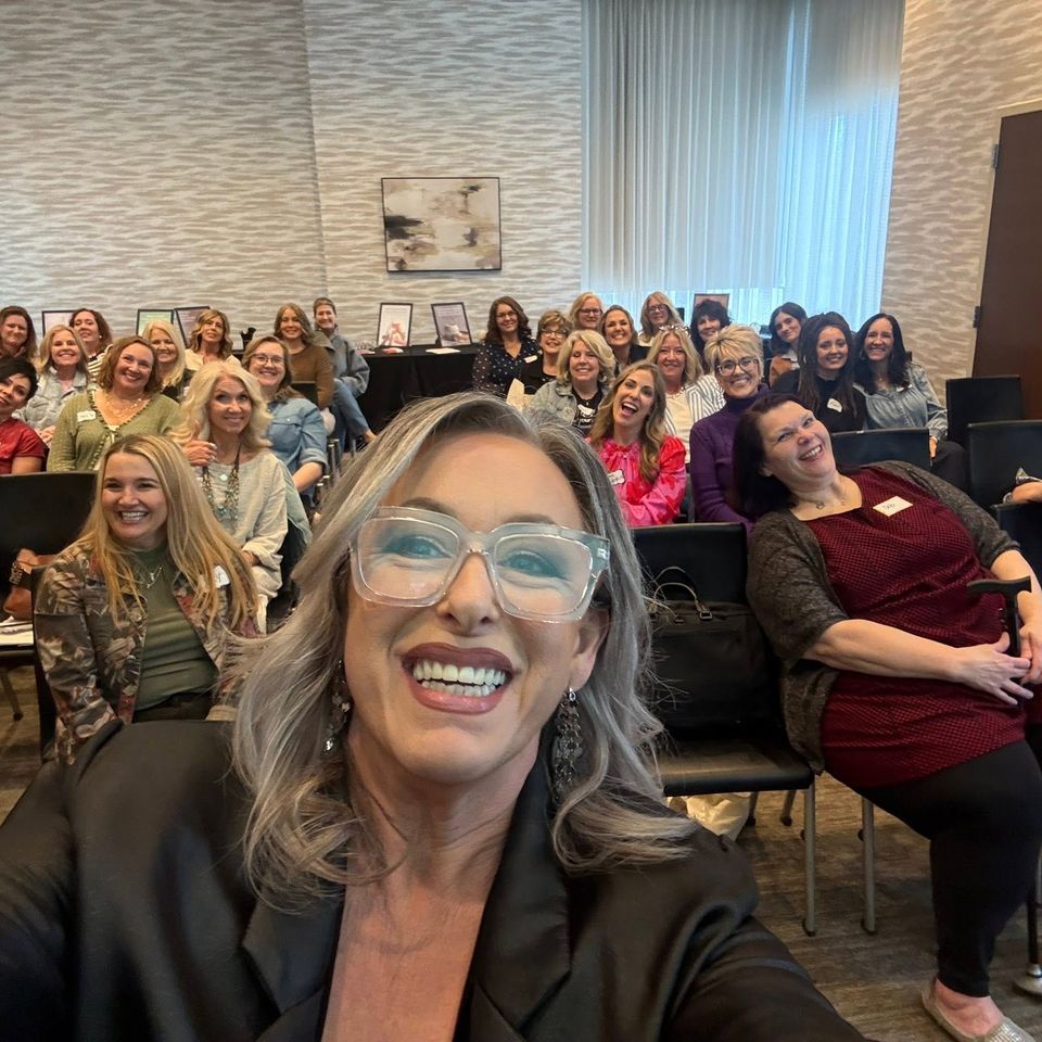 Jackie alves master beauty educator