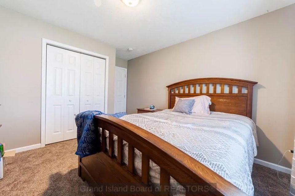 102 switchgrass st grand island c 1