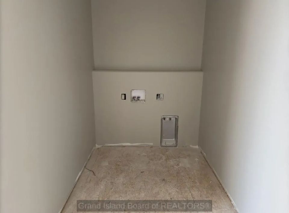 2107 pearl pl grand island  ne 68803 b 2