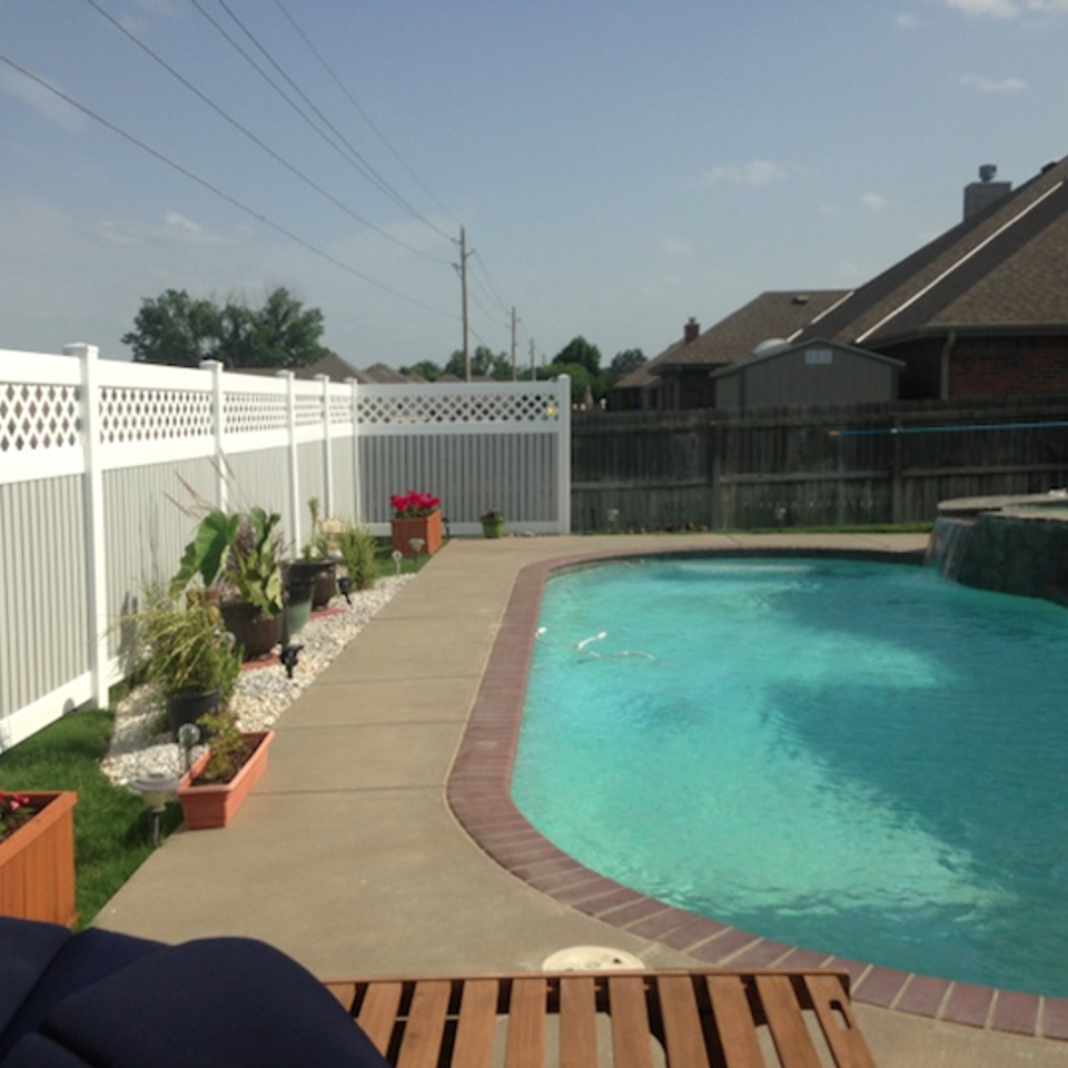 Midland vinyl fence   deck company   tulsa and coweta  oklahoma   vinyl metal wood fence sales and installation   semi privacy   vinyl white two color semi private pool fence with lattice  tall20170609 4251 fsq8of