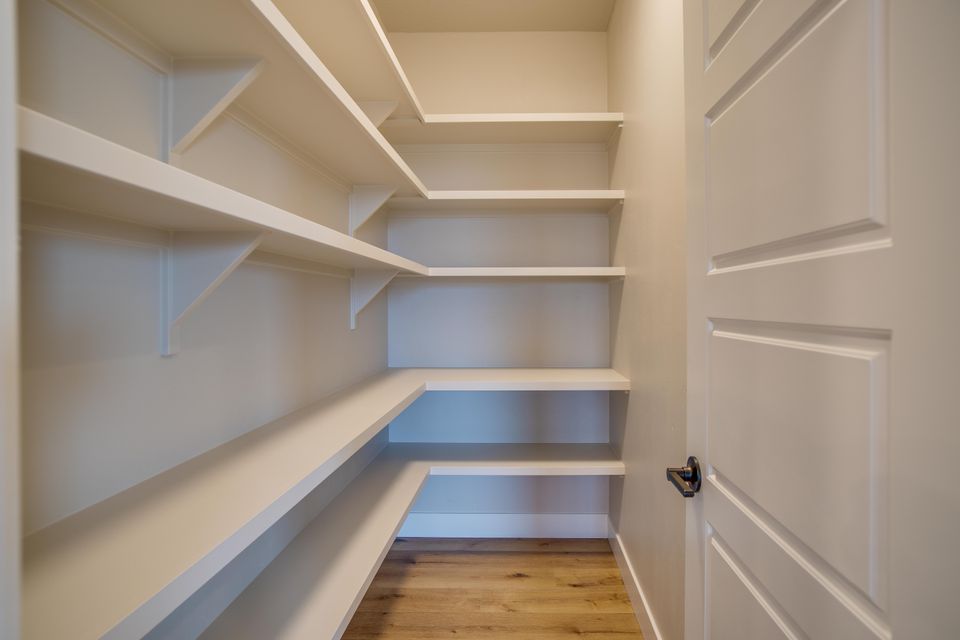 22777 elsie st caldwell 38