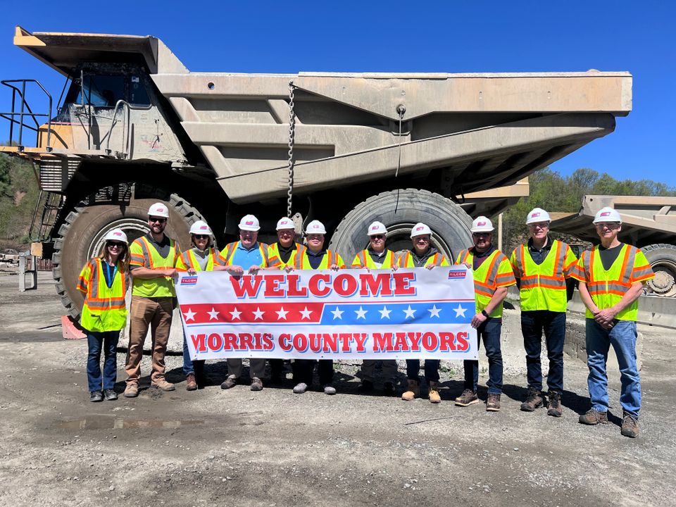 Tilcon welcomes morris county mayors 