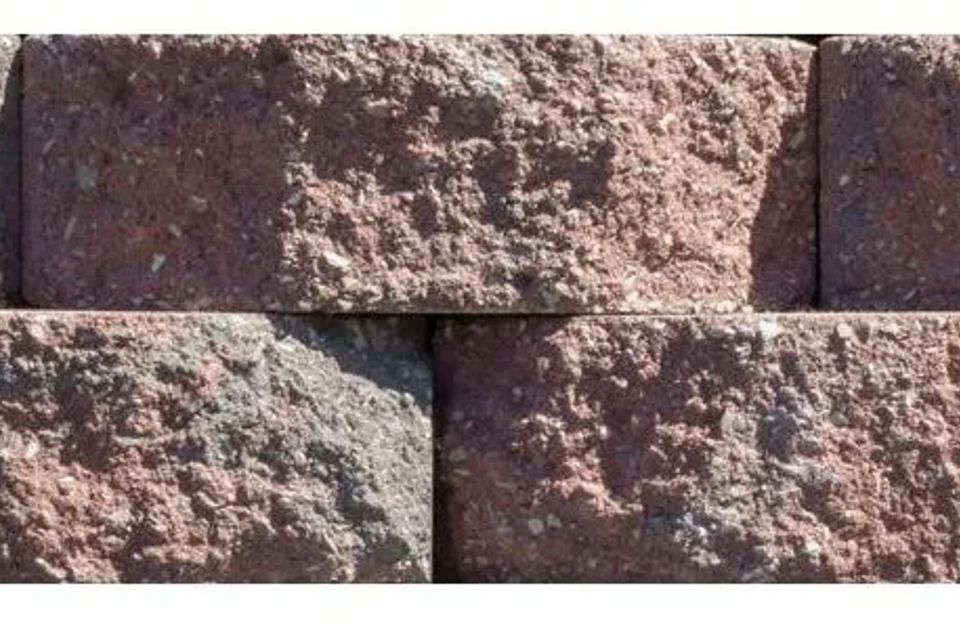Cottage stone red black 