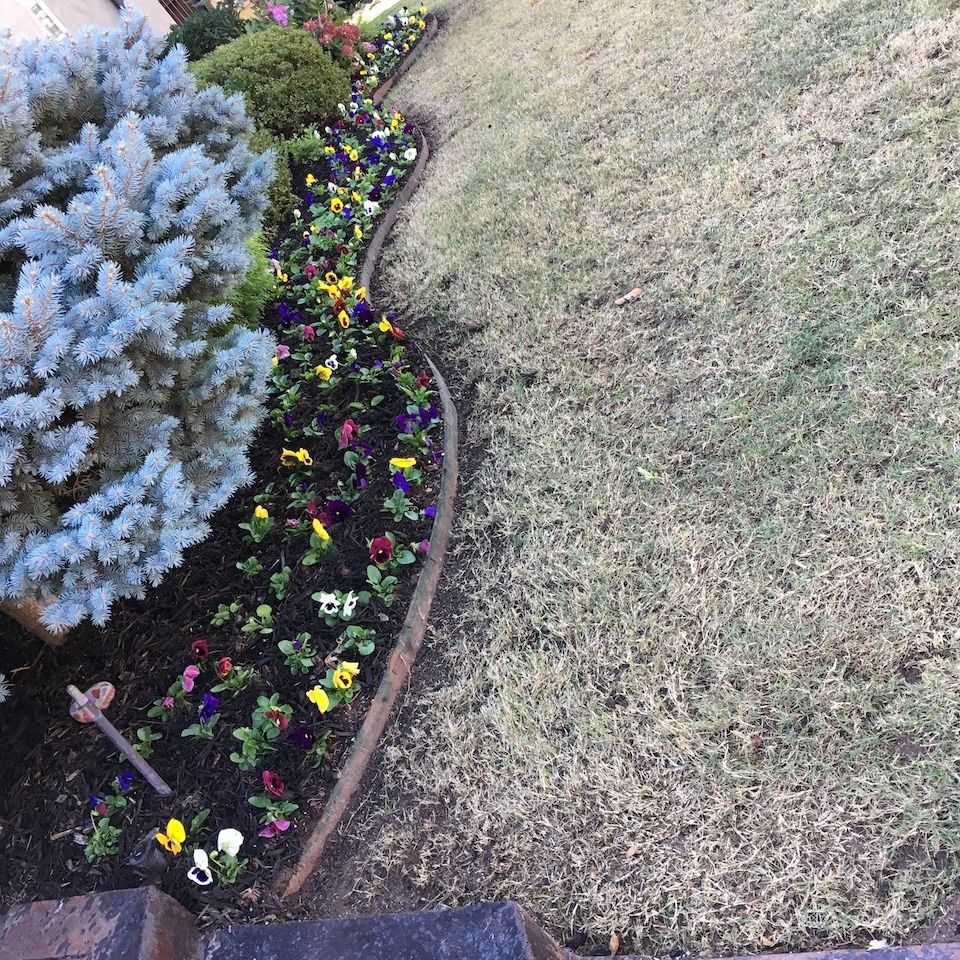 Landscaping solutions   tulsa oklahoma   seasonal flowerbeds   image4 3