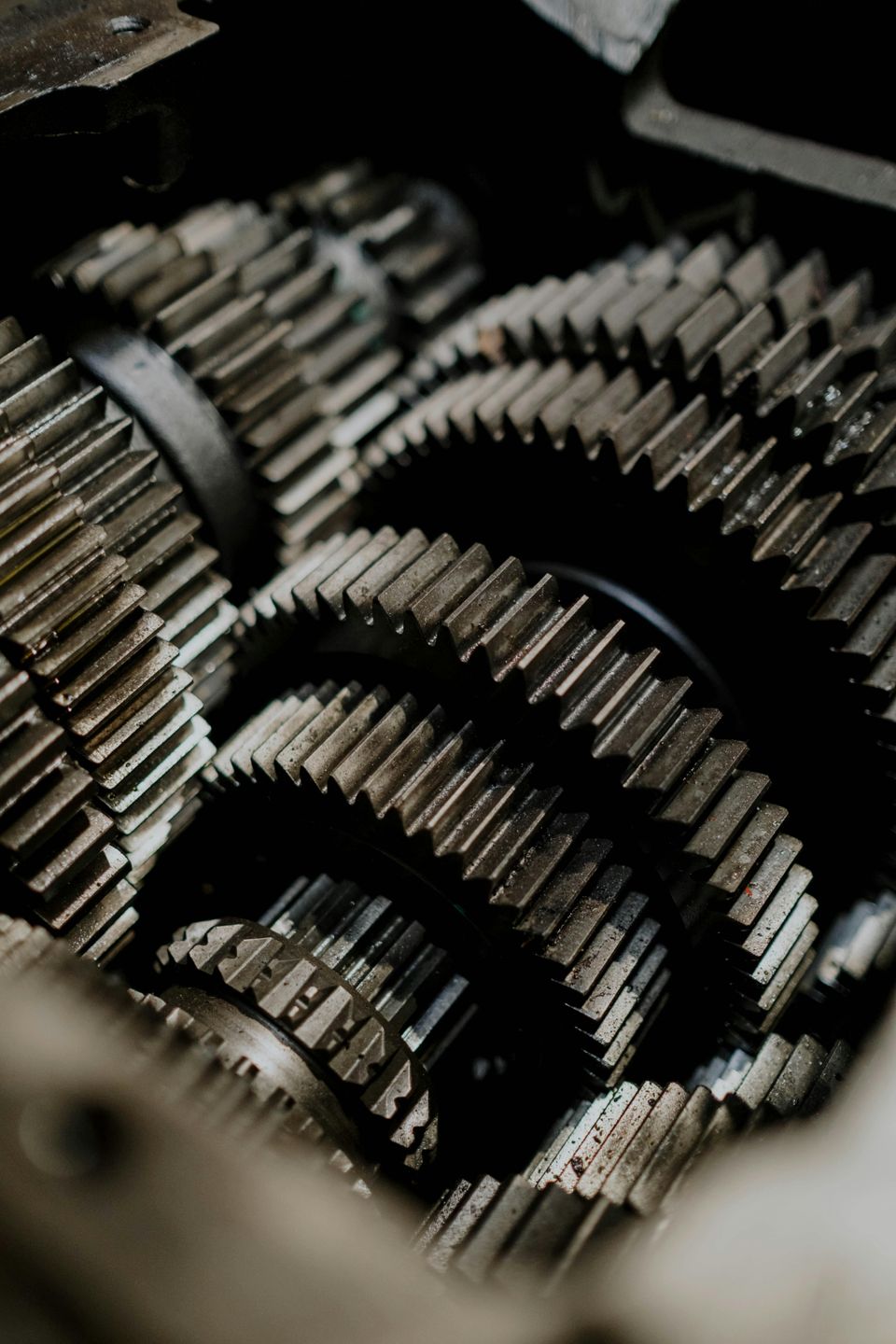 Image of the inside of a standard transmission showing a good close up of the gear clusters